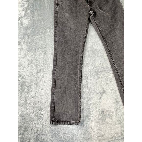 Men’s GUESS Jeans Size 32×30 Black/Gray Wash Straight-Leg – Excellent Condition - Picture 6 of 10